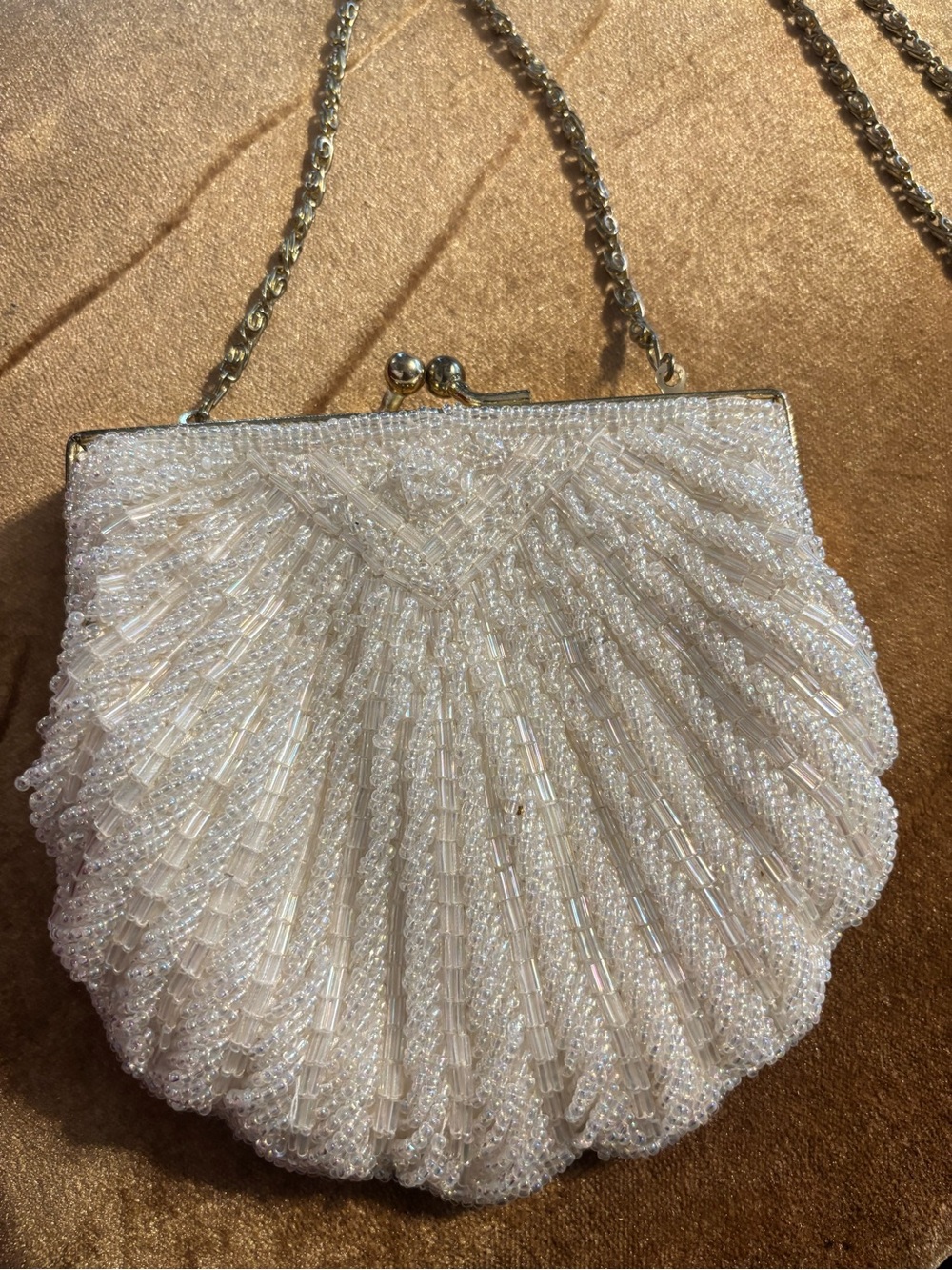 La Regale Pearl Beaded Shell-Style Evening Clutch
